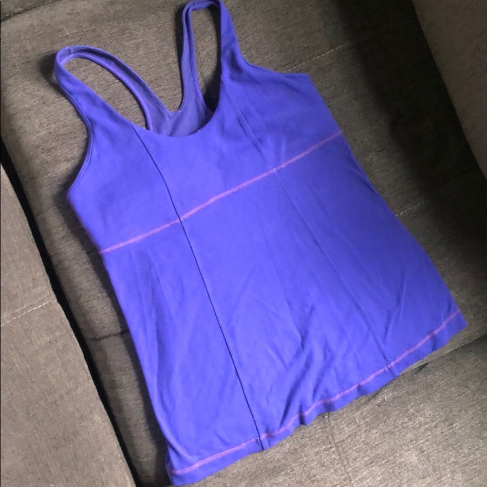 Lululemon tank!
